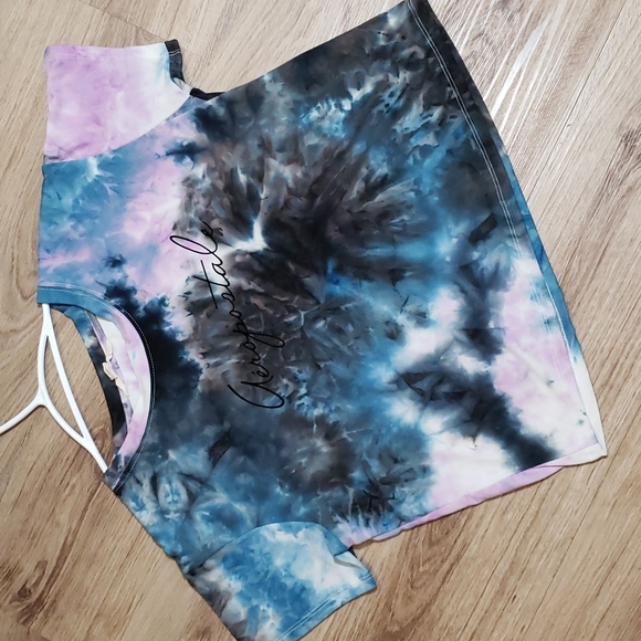 Aeropostale Tie-Dye Cropped T Shirt - Picture 6 of 7